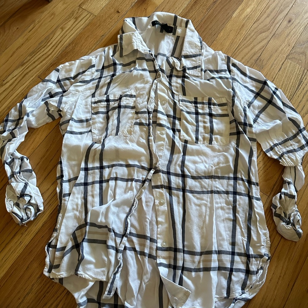 Women’s shirt